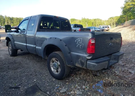 2011 Ford F-250 Xlt z USA, uszkodzony, nr VIN 1FT7X2B63BEB48625